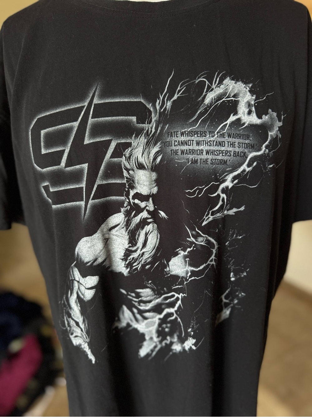 Storm lifting club black t-shirt Men’s XL